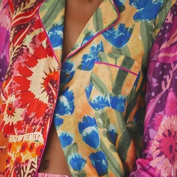 Anthropologie  Roeqiya Fris Garden Bloom Flannel Pajama Top Small - Picture 3 of 3